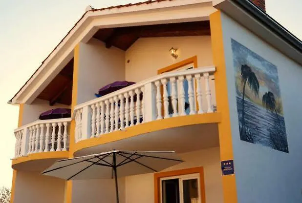Apartment Emanuela Rovinjsko Selo